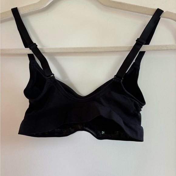 Skims Seamless Sculpt Bralette Onyx size Small New in box - Picture 2 of 7